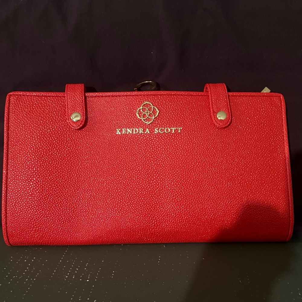 Kendra Scott Jewlery travel bag